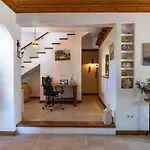 Holiday home Platanos