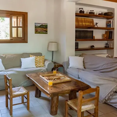 펜션 Platanos 바실리키