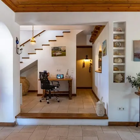 Tatil Evi Platanos